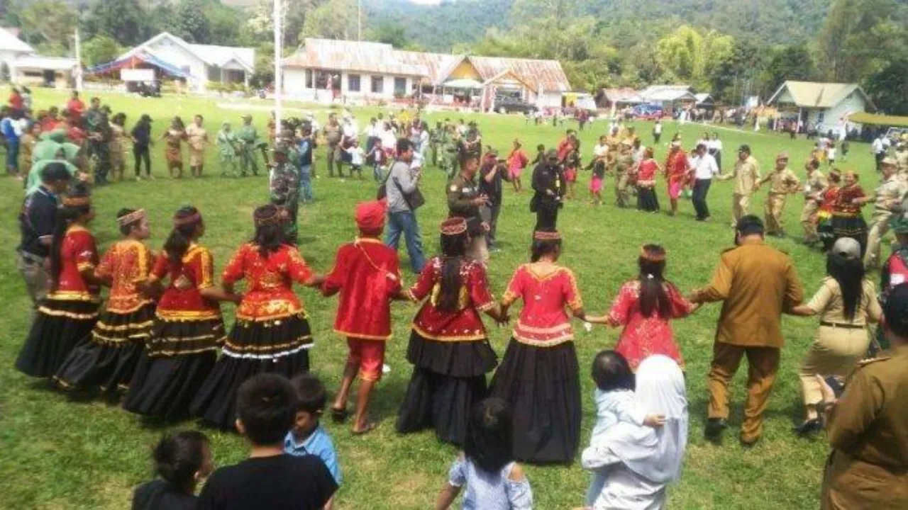Suksesnya Perlombaan Tarian Dero Kreasi, Menjaga Kebudayaan Suku Pamona di Palu