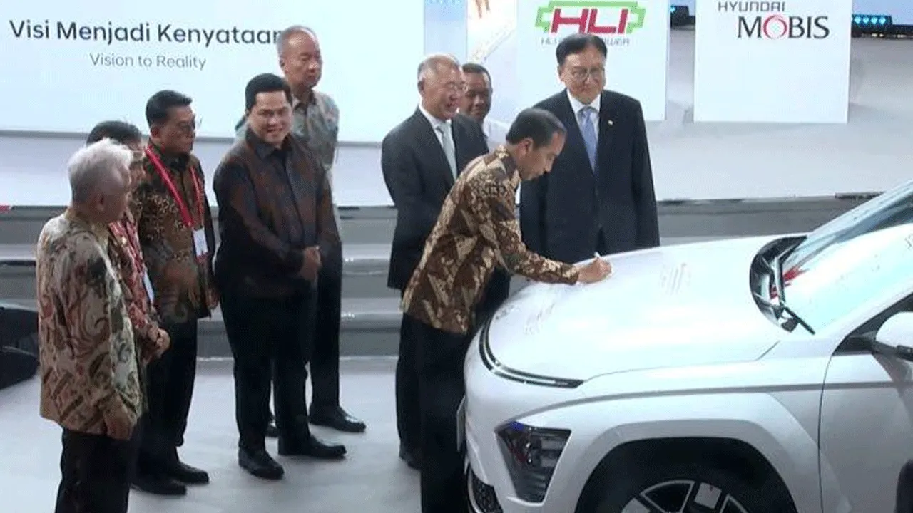 Jokowi Resmikan Pabrik yang Akan Mengubah Masa Depan Transportasi Indonesia!